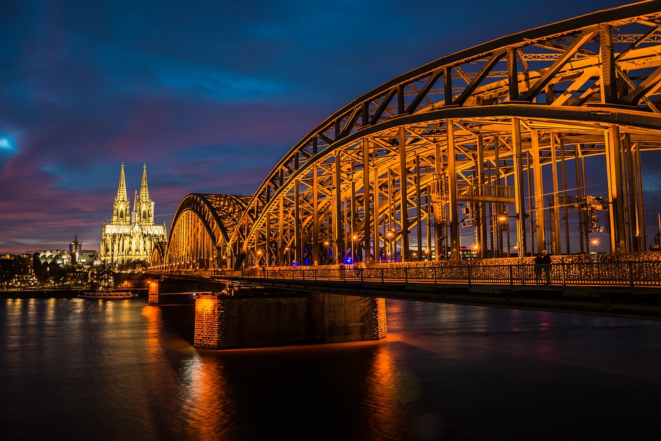 Die Top 10 Sehenswürdigkeiten in Köln – Entdecken Sie die schönsten Orte der Stadt!
