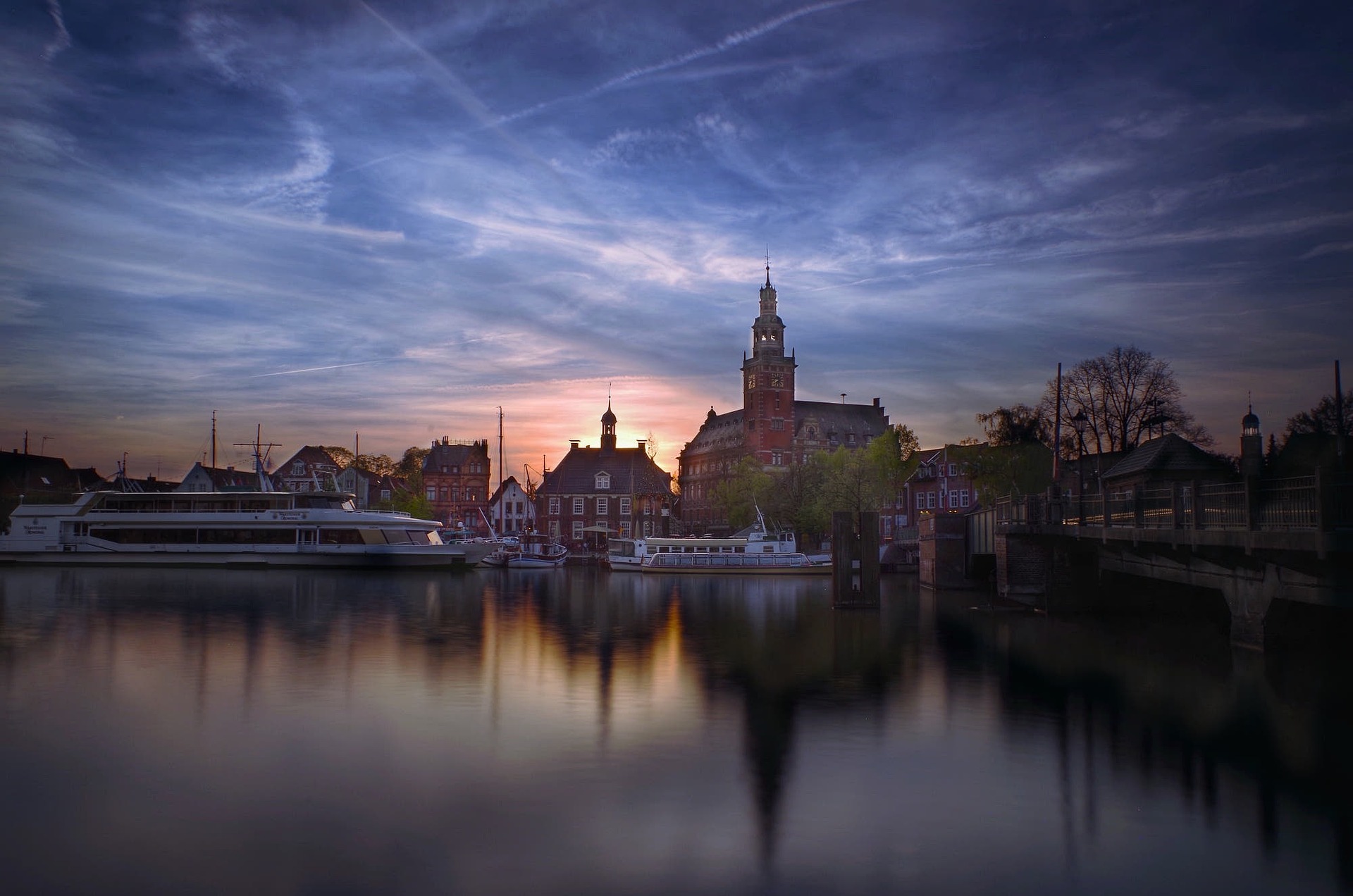 Entdecken Sie die Top Sehenswürdigkeiten in Leer, Ostfriesland!