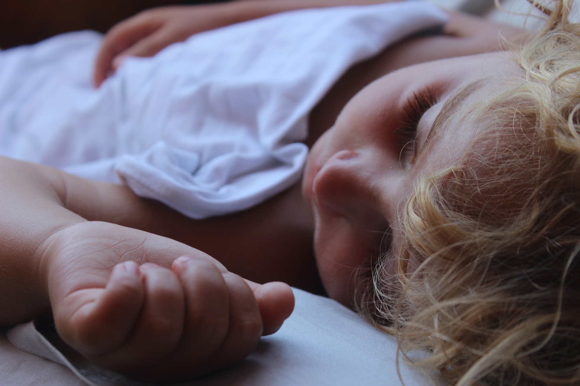 Babybetten: Die perfekte Schlaflösung für Ihr Neugeborenes