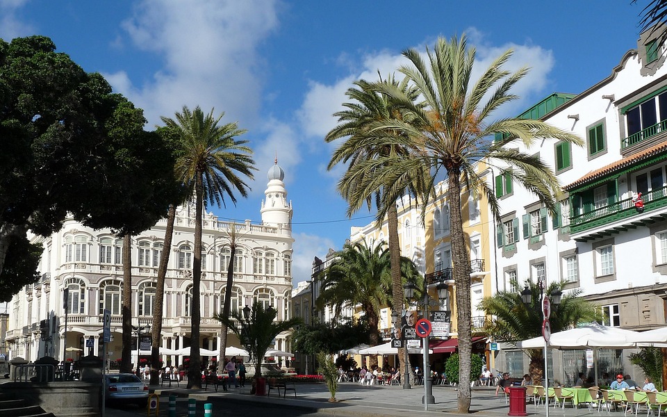 Gran Canaria: Neue Regeln für Urlauber – Intimitäten jetzt teuer!