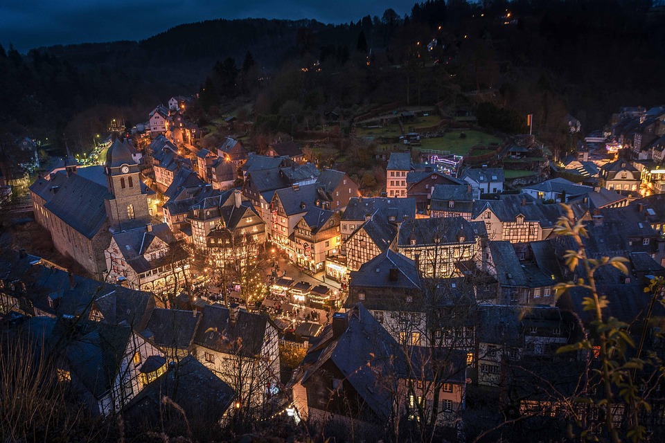 Heimaturlaub boomt: Deutschlands Küsten und Berge im Reisefokus!