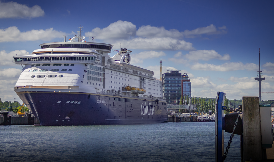Kieler Betrüger: Festnahme nach Kreuzfahrt auf der AIDAbella!