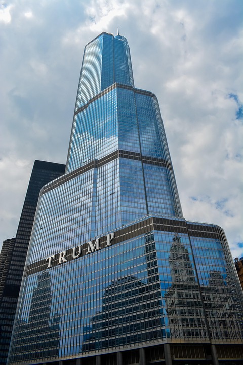 Trump startet pompöse Reise nach Saudi-Arabien: 600 Milliarden im Blick!