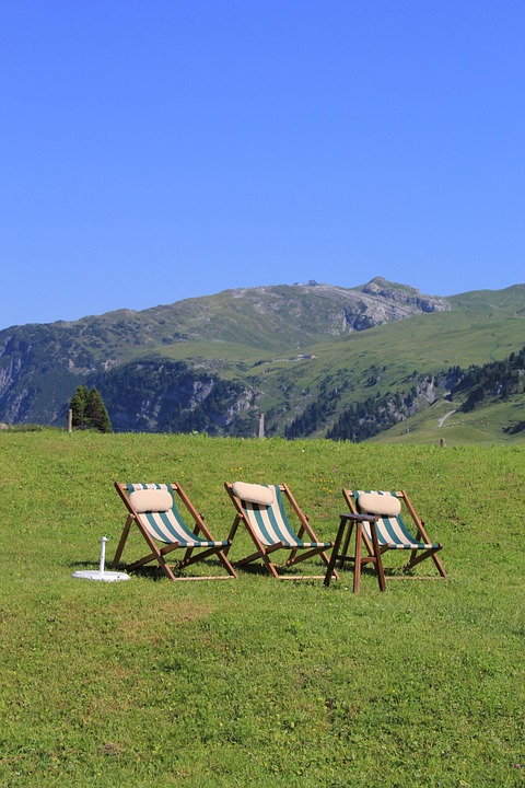 „Segensaktion für Urlauber: Kirche erlebbar in Sommerach!“