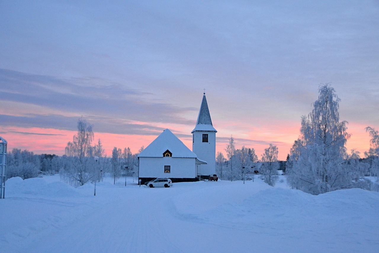 Winterwunder Lappland: Abenteuer zwischen Nordlichtern und Husky-Safaris!