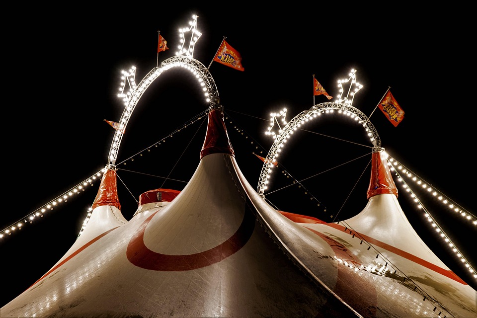 Kreuzfahrt-Highlight: „Carnival Miracle“ macht erstmals in Warnemünde fest!