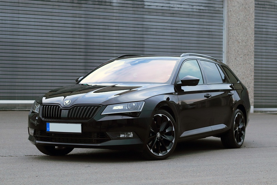 Neuwagen-Sensation: Škoda Karoq ab 259€ monatlich leasen!