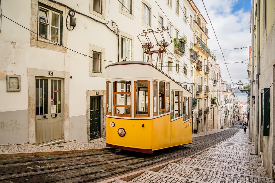 Urlaub für alle? Jeder Vierte in Deutschland bleibt zu Hause!