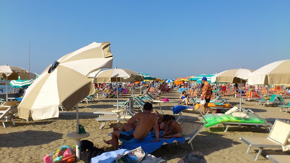 Urlauber schmuggeln Wurst auf AIDA-Kreuzfahrt – ein tabu Thema!