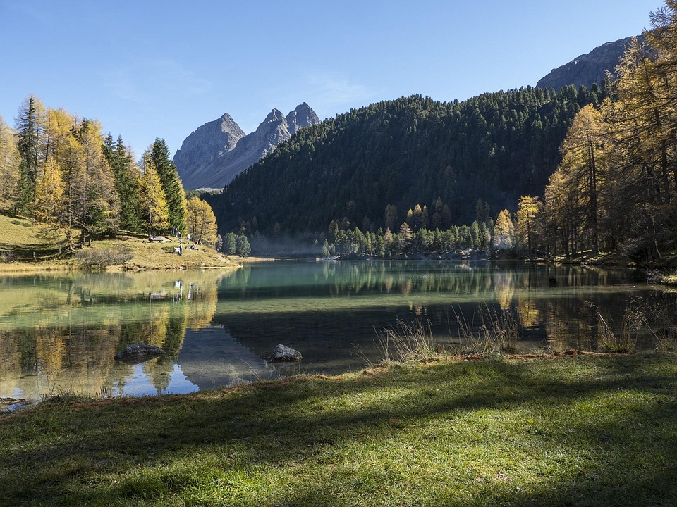 Herbstferien 2025: Entdecken Sie die 10 schönsten Reiseziele in Deutschland!