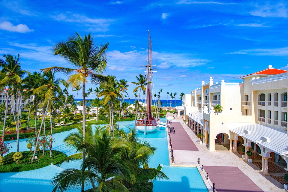 Iberostar im Kreuzfeuer: Mitarbeiter fordern Ende „blutbefleckter“ Kooperation!
