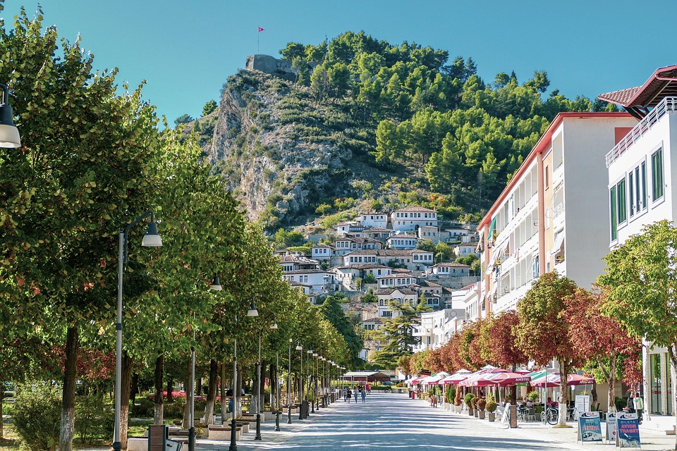Albanien: Das geheime Trendziel für Reisende 2026! Entdecken Sie es jetzt!