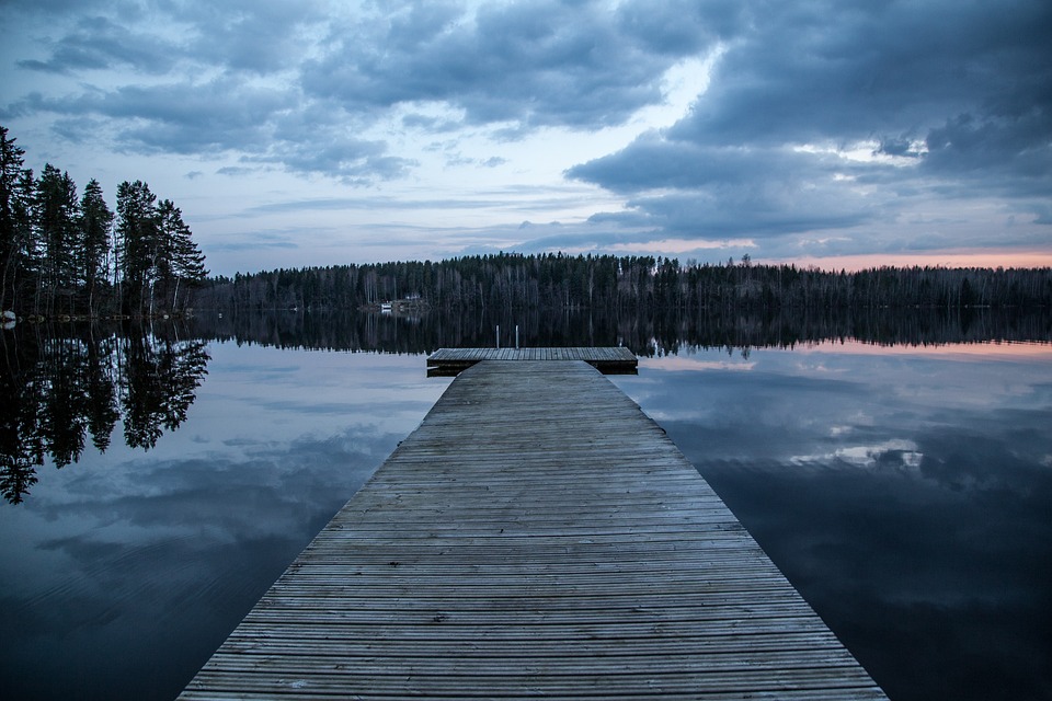 Finnland erobert den Solo-Reise-Thron: Deutschlands Abstieg im Ranking!